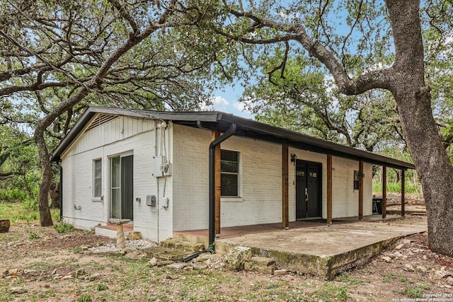 7735 Mocking Bird Ln, San Antonio, TX 78229 - view of front of property with brick siding