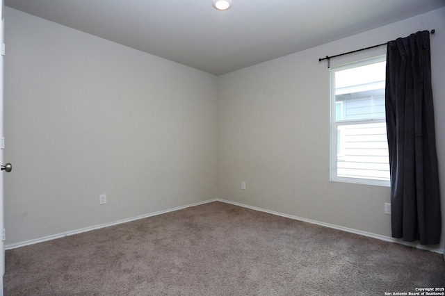 10787 Giacconi, Converse, TX 78109 - unfurnished room with plenty of natural light, carpet, and baseboards