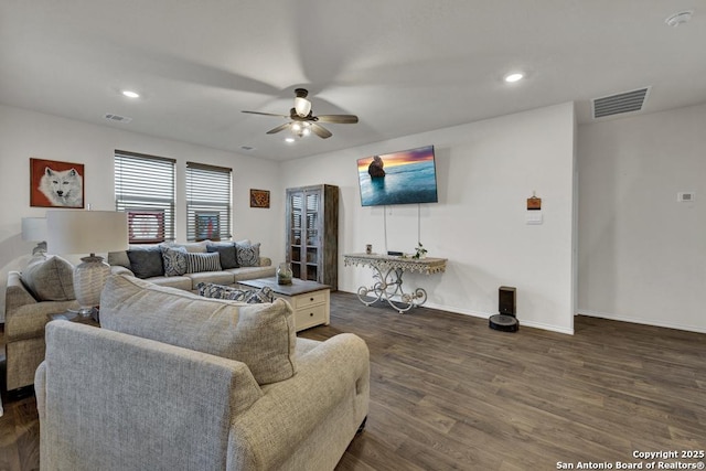 437 Signe, Seguin, TX 78155 - living area with a ceiling fan, baseboards, dark wood-style floors, and recessed lighting