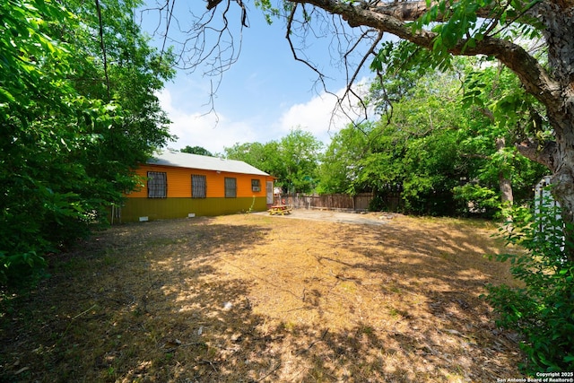 115 Elmo, San Antonio, TX 78225 - view of yard