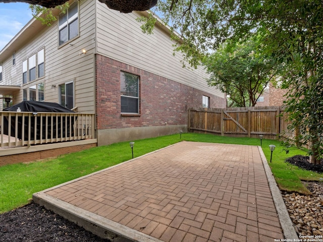 627 Midway, San Antonio, TX 78258 - view of patio / terrace