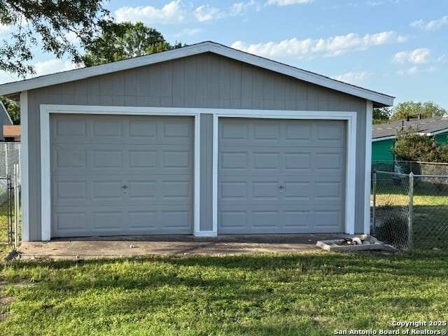 130 Nedrub Dr, San Antonio, TX 78223 - view of detached garage