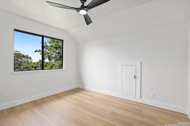 959 Lightstone Dr, San Antonio, TX 78258 - additional living space with vaulted ceiling, light wood finished floors, ceiling fan, and baseboards