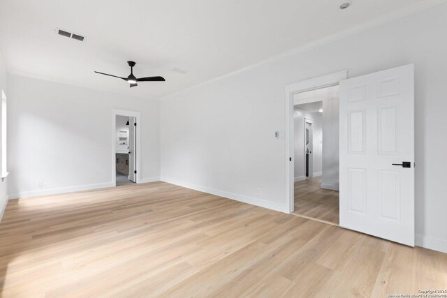 959 Lightstone Dr, San Antonio, TX 78258 - empty room with a ceiling fan, crown molding, light wood-style flooring, and baseboards
