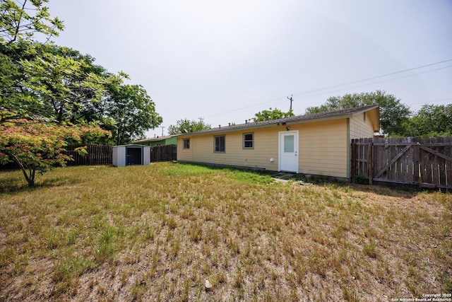 429 Aviation, Universal City, TX 78148 - view of rear view of property