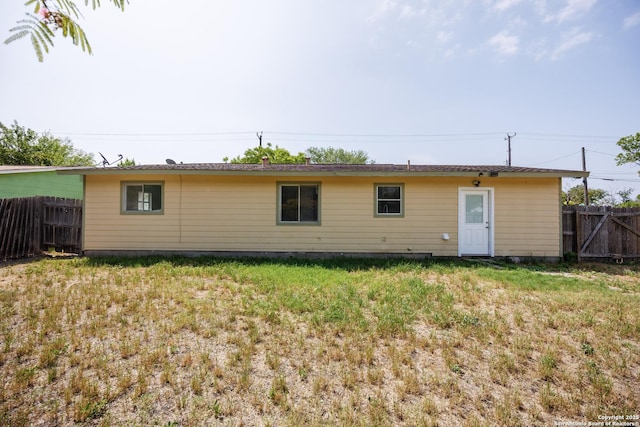 429 Aviation, Universal City, TX 78148 - view of rear view of house