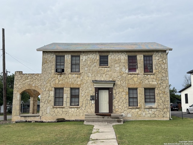 1502 W Woodlawn, San Antonio, TX 78201 - view of front of property with stone siding and a front lawn