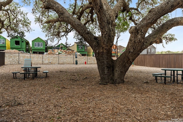 20675 Huebner Rd, San Antonio, TX 78258 - view of yard