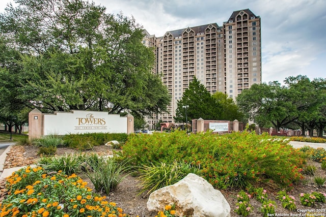 1 Towers Park Ln Unit 1512, San Antonio, TX 78209 - view of community sign