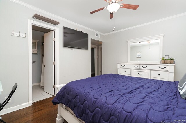 311 Redcliff, San Antonio, TX 78216 - bedroom with crown molding, dark wood-style flooring, baseboards, and ceiling fan