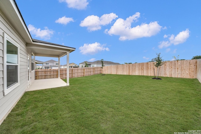 771 Fort Leonard, San Antonio, TX 78245 - view of yard with a patio area