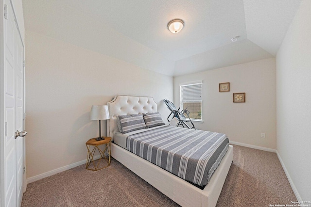 112 La Cima, Boerne, TX 78006 - carpeted bedroom with baseboards