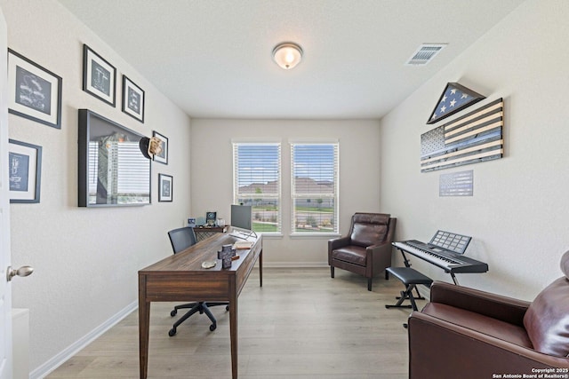 112 La Cima, Boerne, TX 78006 - office area featuring light wood finished floors and baseboards