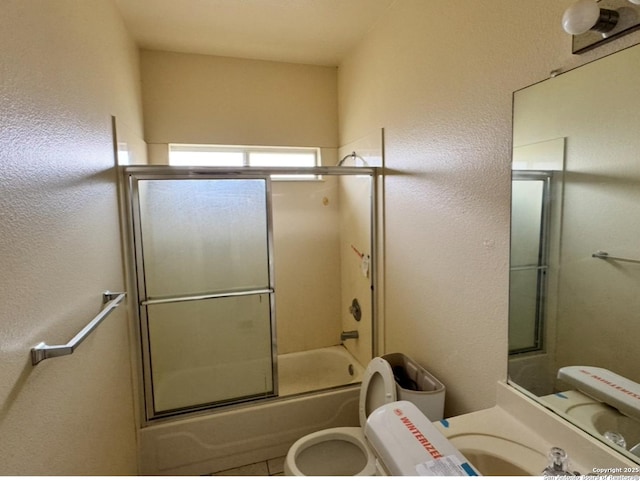 135 Muirfield Ln, Vernia, TX 78121 - full bathroom with toilet, combined bath / shower with glass door, and vanity