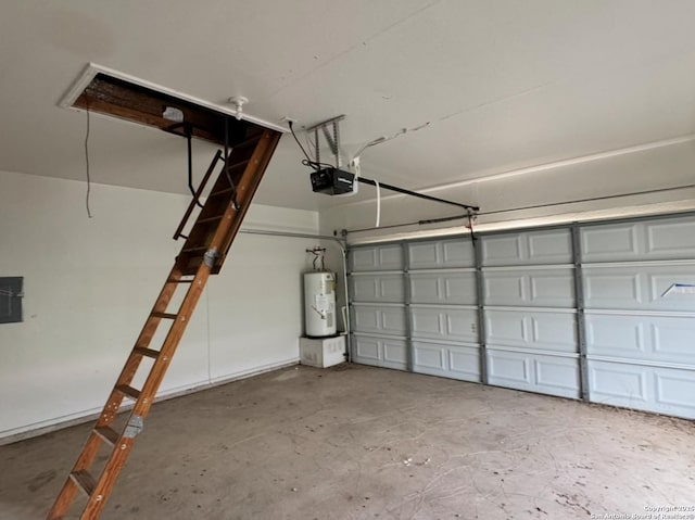 135 Muirfield Ln, Vernia, TX 78121 - garage with water heater and a garage door opener