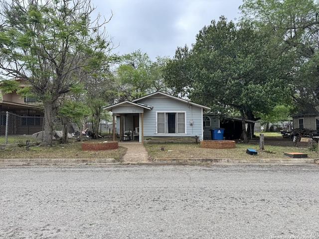 749 Ave F, Poteet, TX 78065 - view of bungalow-style home
