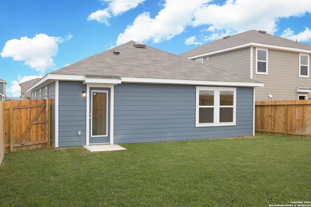 8570 Redhawk Lp, San Antonio, TX 78222 - back of house featuring a shingled roof