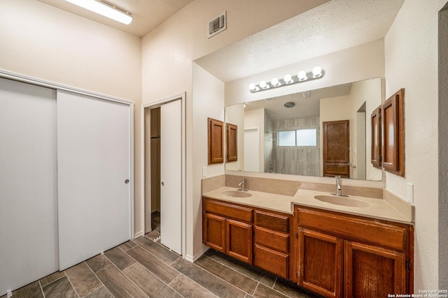 3202 Morning Crk, San Antonio, TX 78247 - full bath with double vanity