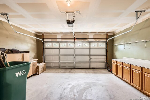 9215 Granberry, Universal City, TX 78148 - garage with a garage door opener
