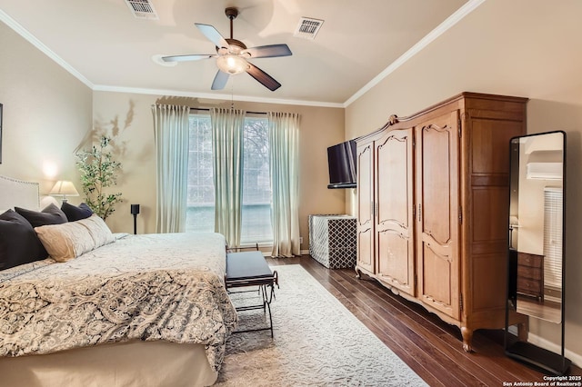 28 Cutter Grn, San Antonio, TX 78248 - bedroom featuring crown molding, dark wood-style floors, ceiling fan, and baseboards