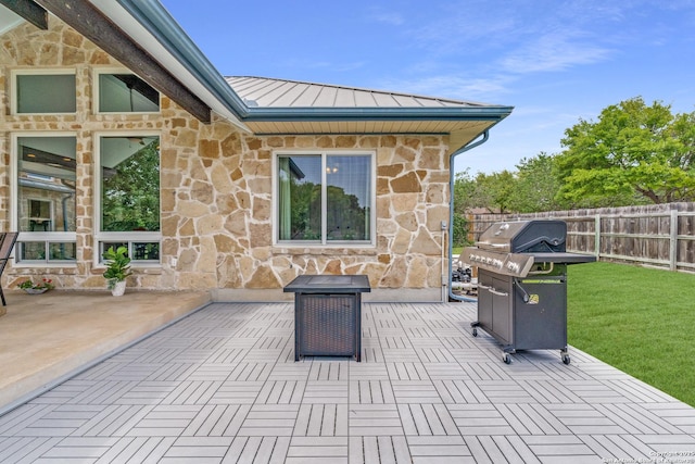 121 Maderas, Seguin, TX 78155 - view of patio featuring a grill