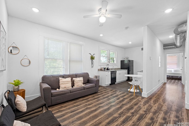 402 E Dewey, San Antonio, TX 78212 - living area featuring dark wood-type flooring, ceiling fan, baseboards, and recessed lighting