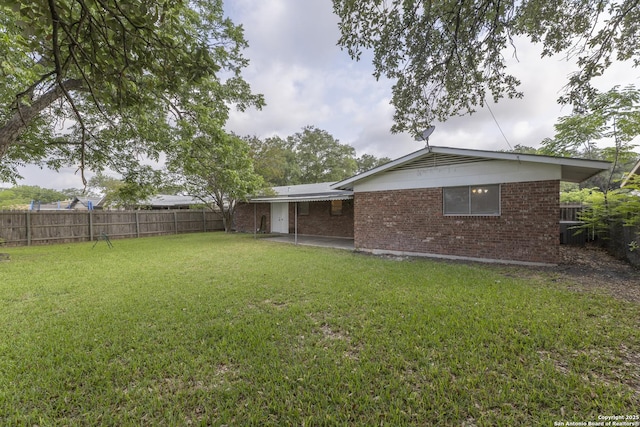 4326 Hall Park, San Antonio, TX 78218 - view of yard