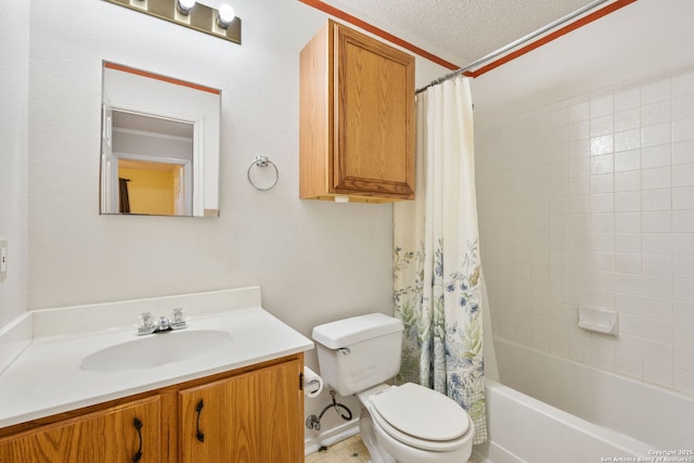 6826 Evercrest, San Antonio, TX 78239 - full bathroom with toilet, vanity, shower / bath combination with curtain, and a textured ceiling