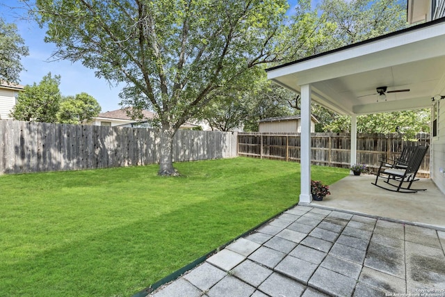 1011 Cat Mesa, San Antonio, TX 78251 - view of yard featuring a ceiling fan and a patio