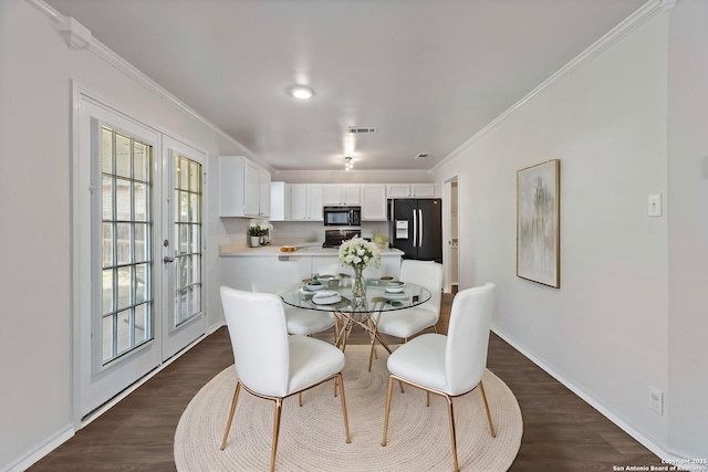 1011 Cat Mesa, San Antonio, TX 78251 - dining space with ornamental molding, dark wood-type flooring, and baseboards