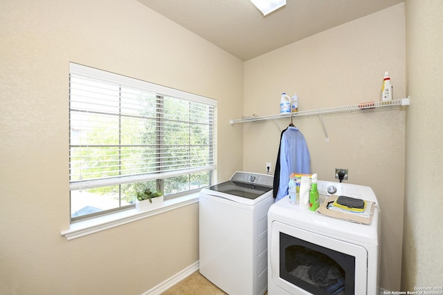 414 Aspen, San Antonio, TX 78253 - laundry room with independent washer and dryer, plenty of natural light, and baseboards