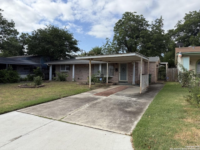 254 W Greenway Ave, San Antonio, TX 78226 - single story home featuring driveway, brick siding, and covered porch