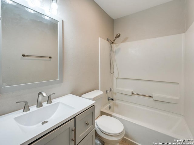 7363 Longing Trl, San Antonio, TX 78244 - full bathroom featuring vanity, toilet, and shower / tub combination