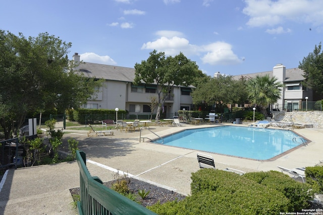 12610 Uhr Ln Unit 281, San Antonio, TX 78217 - community pool featuring a patio area