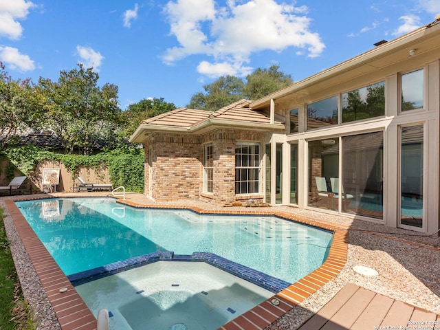 16 Cheshire, San Antonio, TX 78218 - view of pool featuring a pool with connected hot tub