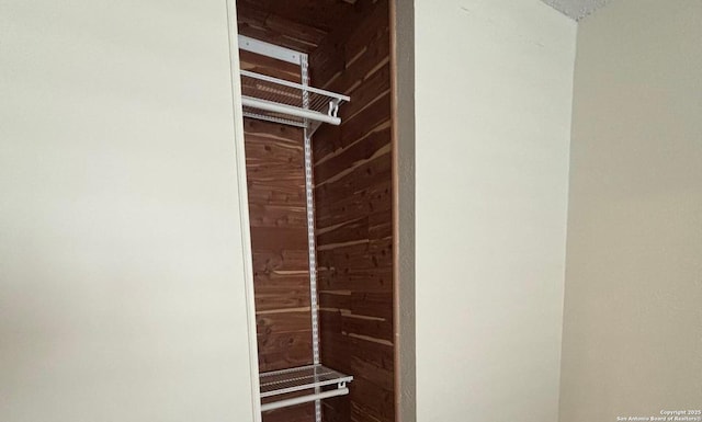8526 Timberwilde, San Antonio, TX 78250 - view of closet