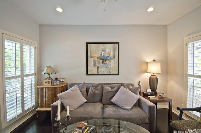 8 Kensington Ct, San Antonio, TX 78218 - living area with recessed lighting, wood finished floors, baseboards, and a ceiling fan