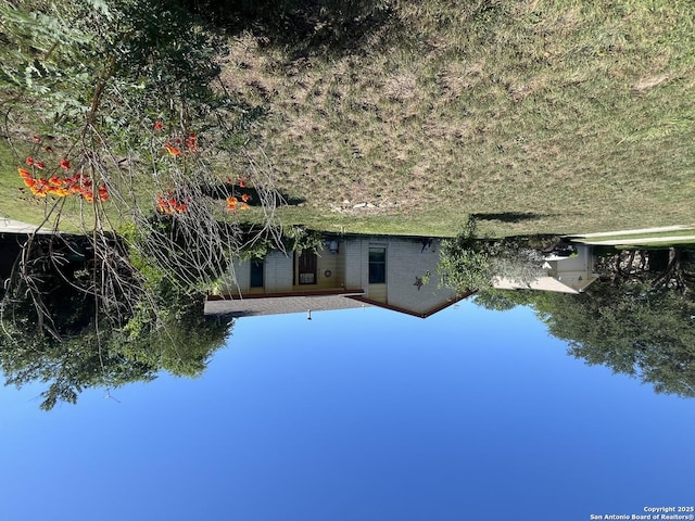309 Royal, Converse, TX 78109 - view of front of property with a water view