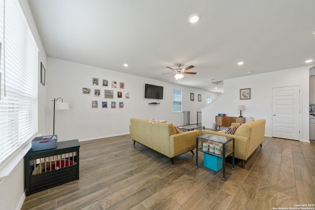 10815 Fox Trot, Converse, TX 78109 - living area with wood finished floors, a ceiling fan, recessed lighting, and baseboards