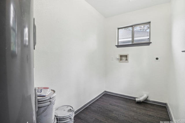 228 Quinta St, San Antonio, TX 78210 - laundry area with hookup for an electric dryer, hookup for a washing machine, wood finished floors, and baseboards