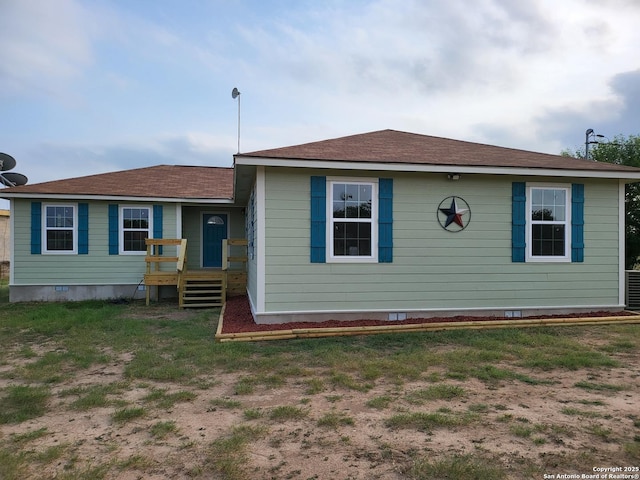 250 Krystal Ray Ln, Floresville, TX 78114 - rear view of property featuring crawl space