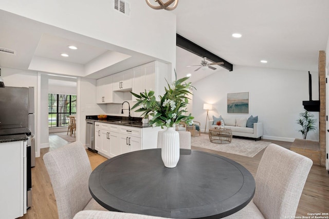7527 Rustic Trl, San Antonio, TX 78244 - dining space with light wood-style flooring, baseboards, recessed lighting, and a ceiling fan
