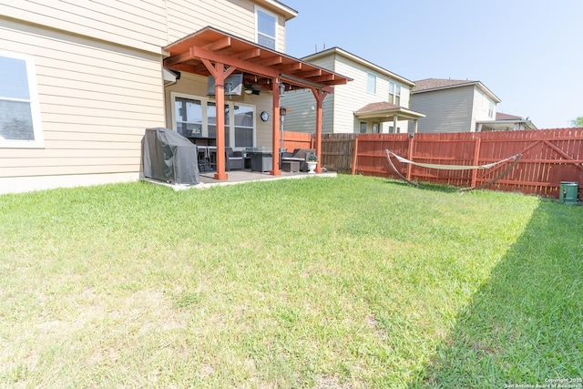 3322 Dunlap Flds, Converse, TX 78109 - view of yard featuring a patio, an outdoor hangout area, and ceiling fan