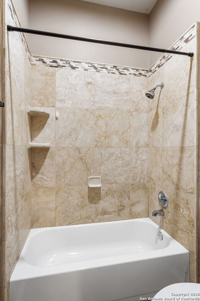 102 Blue Thorn, San Antonio, TX 78256 - full bath featuring bathing tub / shower combination and toilet
