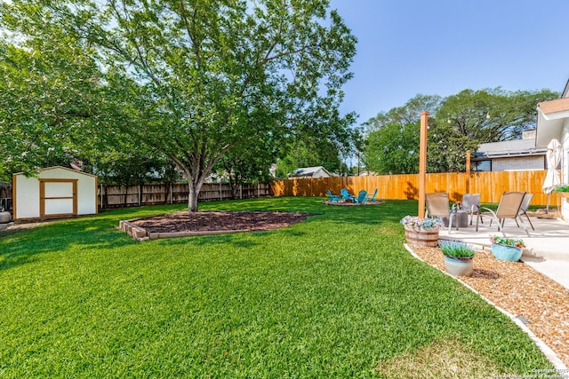 3618 Minthill, San Antonio, TX 78230 - view of yard with a patio