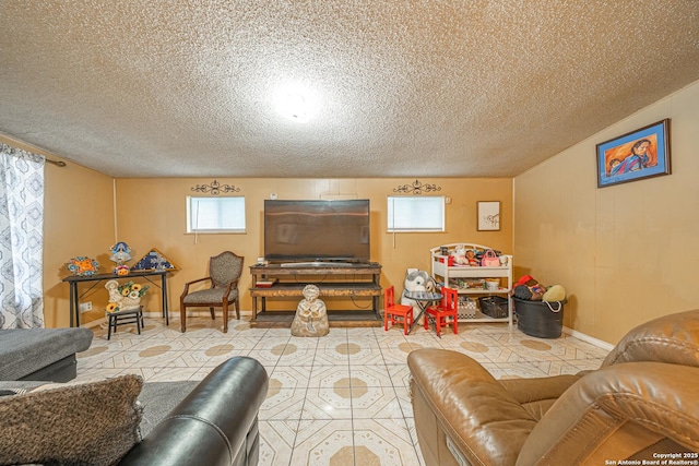 3211 Hatton, San Antonio, TX 78237 - living area featuring a textured ceiling, baseboards, and tile patterned floors