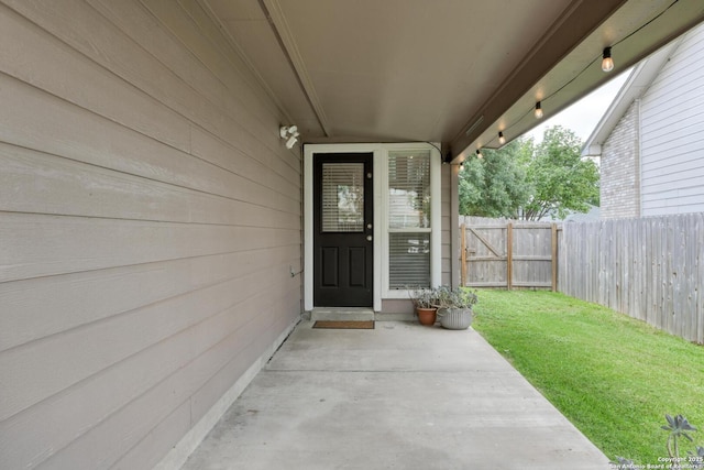 6039 Woodway Ct, San Antonio, TX 78249 - property entrance featuring a patio