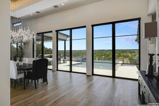 121 Greystone Pt, Boerne, TX 78006 - lobby with a high ceiling