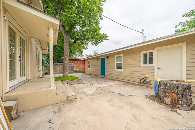 2310 W Houston St, San Antonio, TX 78207 - view of patio / terrace with french doors
