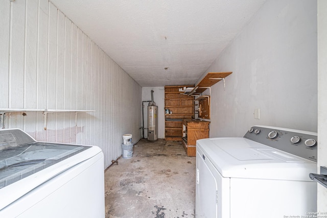 2310 W Houston St, San Antonio, TX 78207 - laundry area featuring washer / clothes dryer and gas water heater